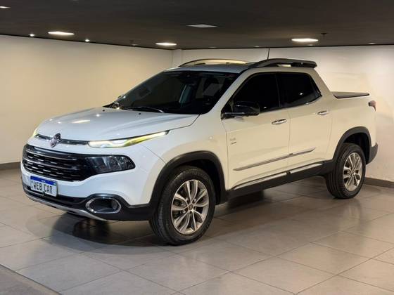 FIAT TORO 2.0 16V TURBO DIESEL VOLCANO 4WD AT9 FIAT TORO 2.0 16V TURBO DIESEL VOLCANO 4WD AT9